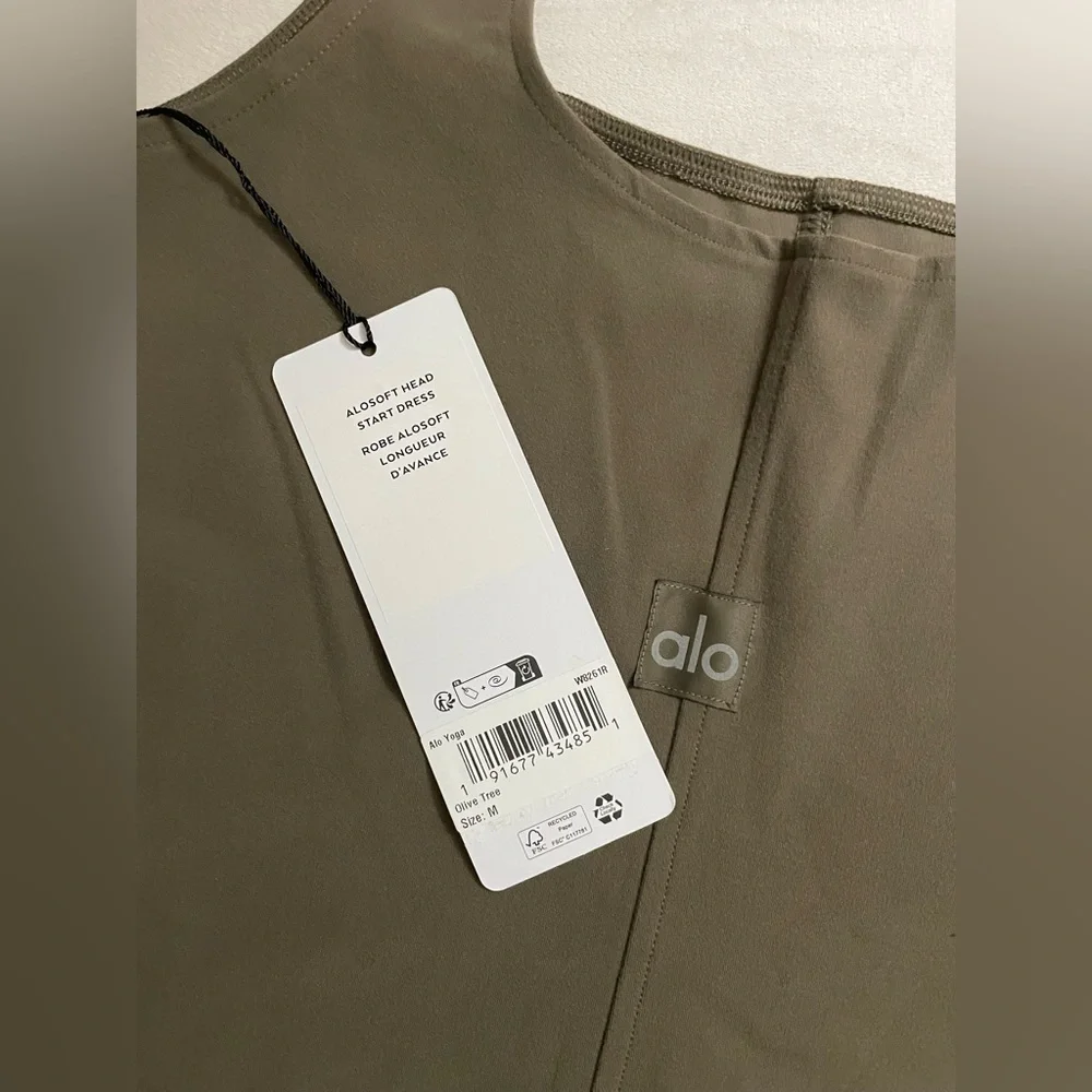 ALO Yoga NWT Alosoft Head start Dress OliveTree Color Size M